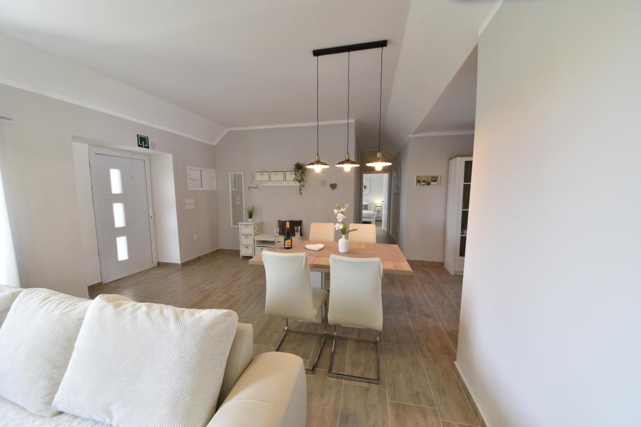 Apartmán Neja Kastav Exteriér fotografie